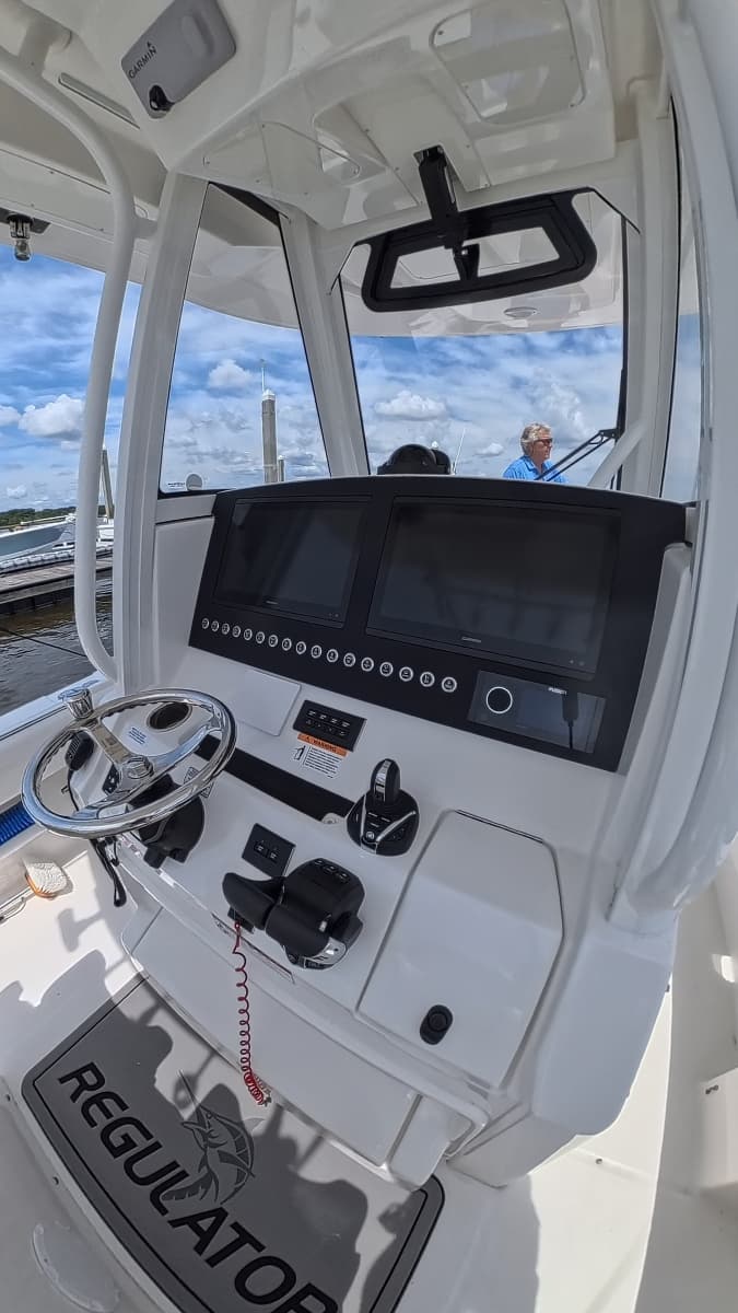 2025 Regulator  - Photo 3