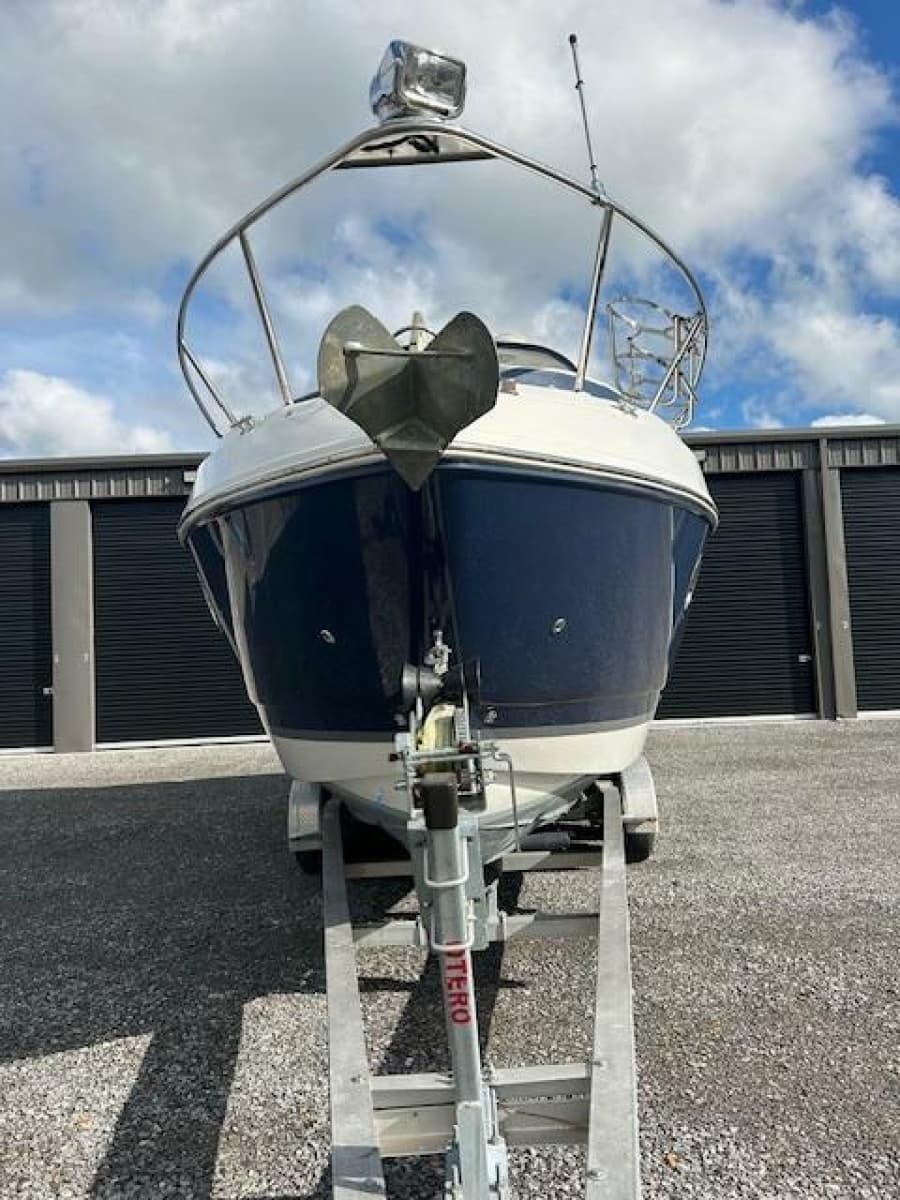 2013 Rinker 290 Express Cruiser - Photo 4