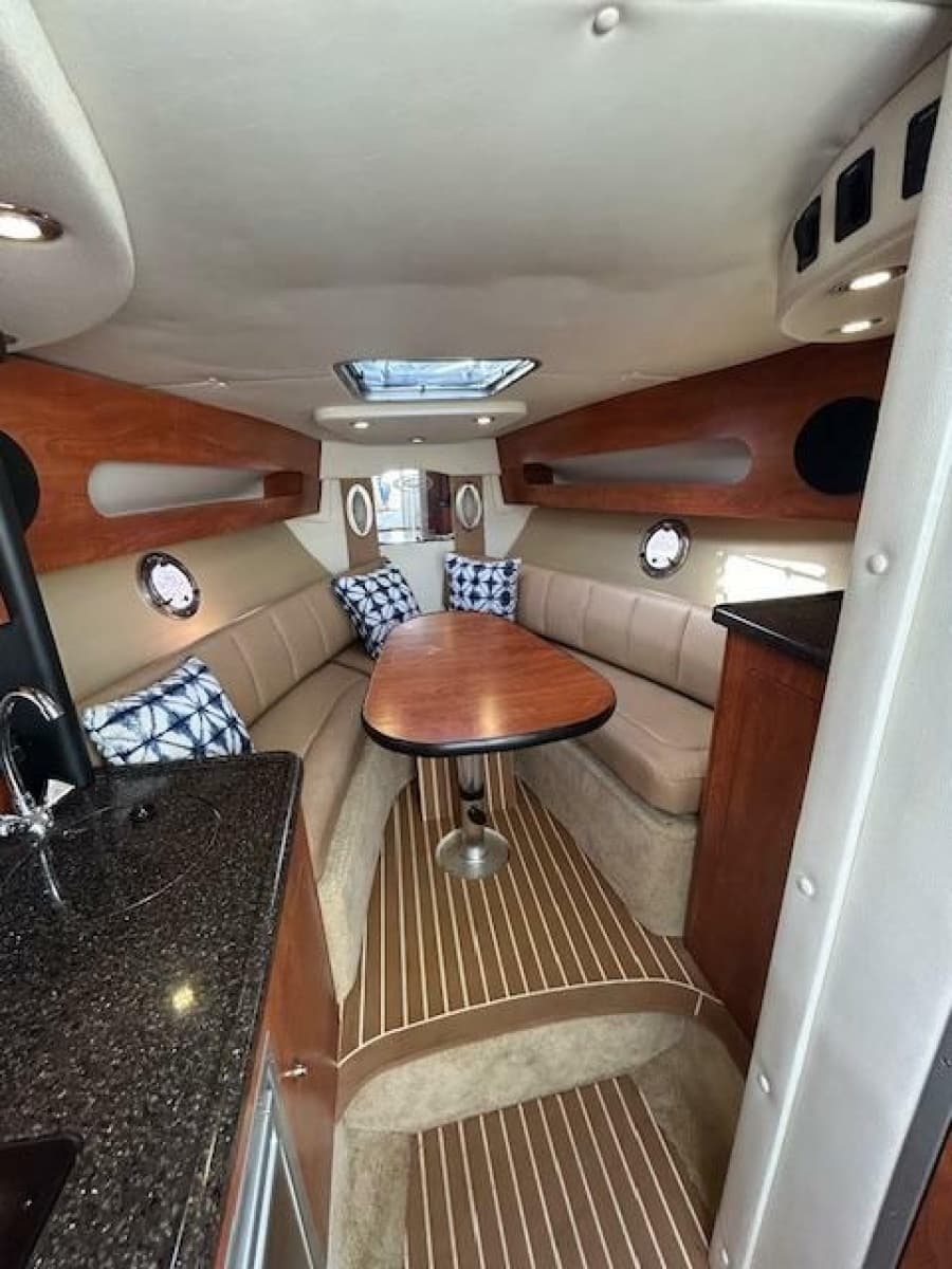 2013 Rinker 290 Express Cruiser - Photo 17