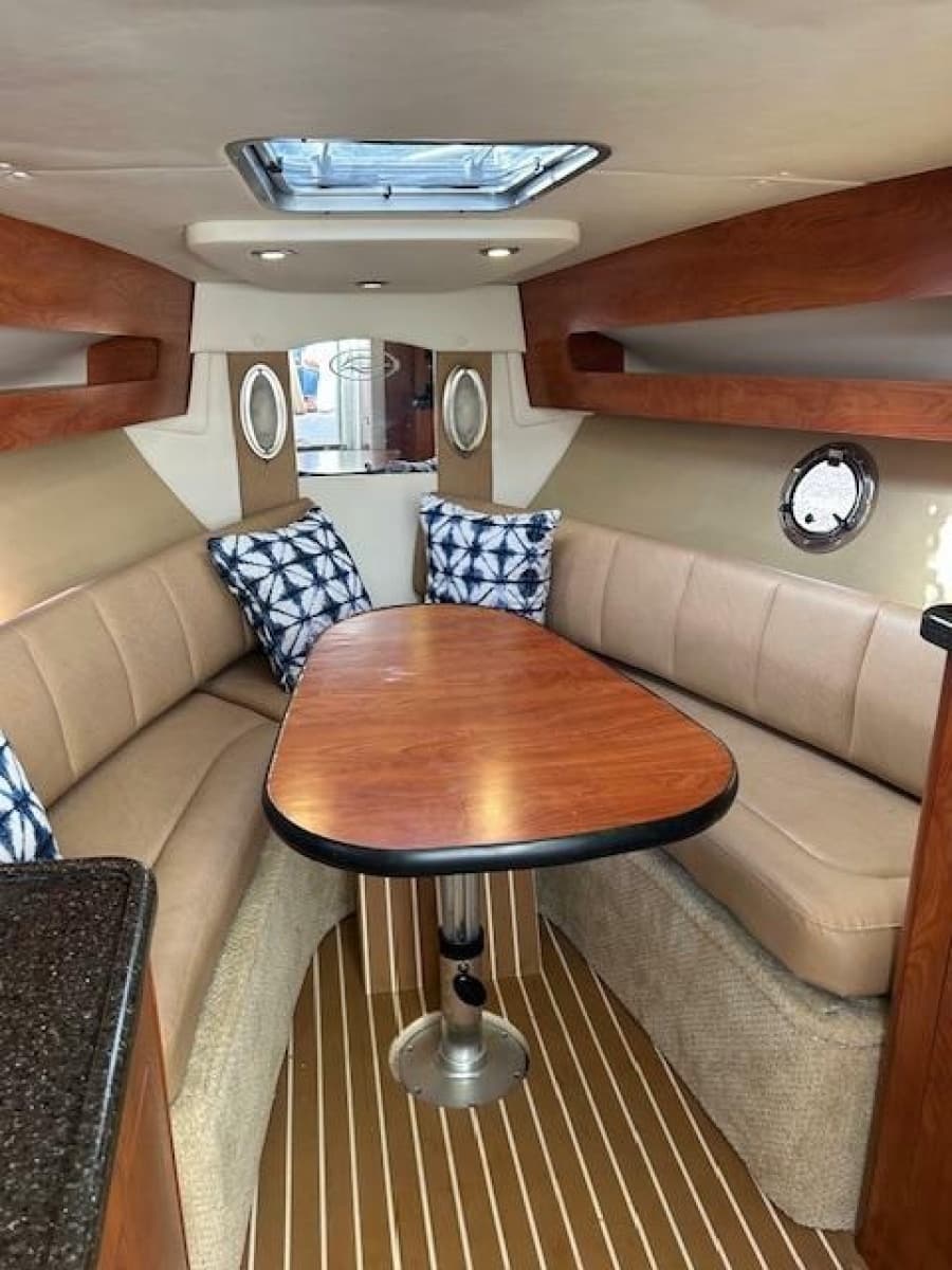 2013 Rinker 290 Express Cruiser - Photo 18