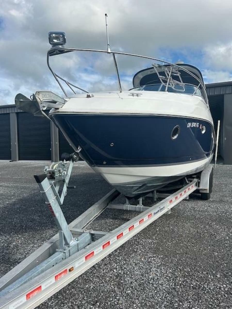 2013 Rinker 290 Express Cruiser - Photo 3
