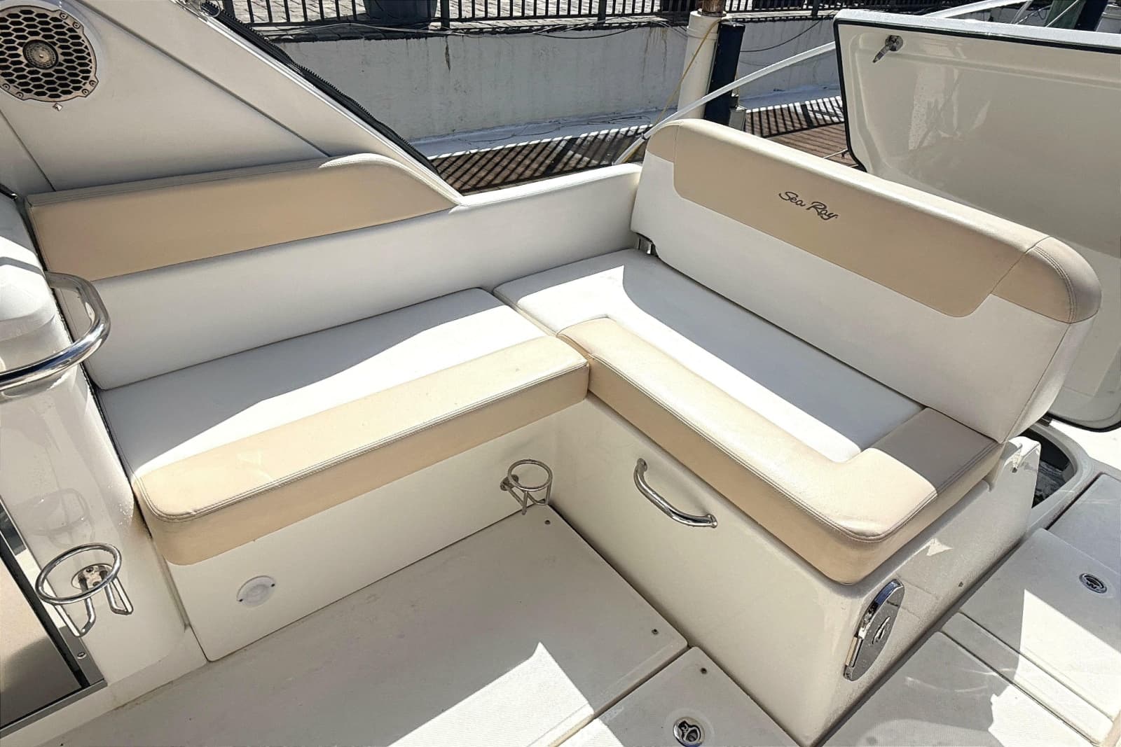 2013 Sea Ray 370 Venture - Photo 5
