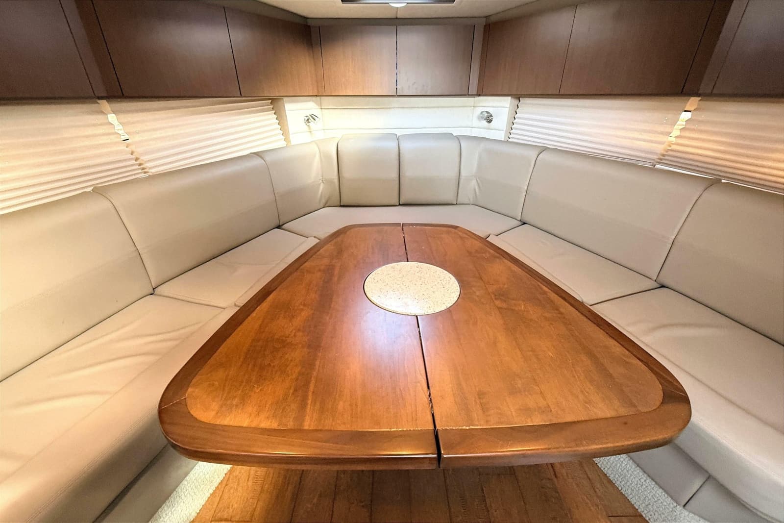 2013 Sea Ray 370 Venture - Photo 20