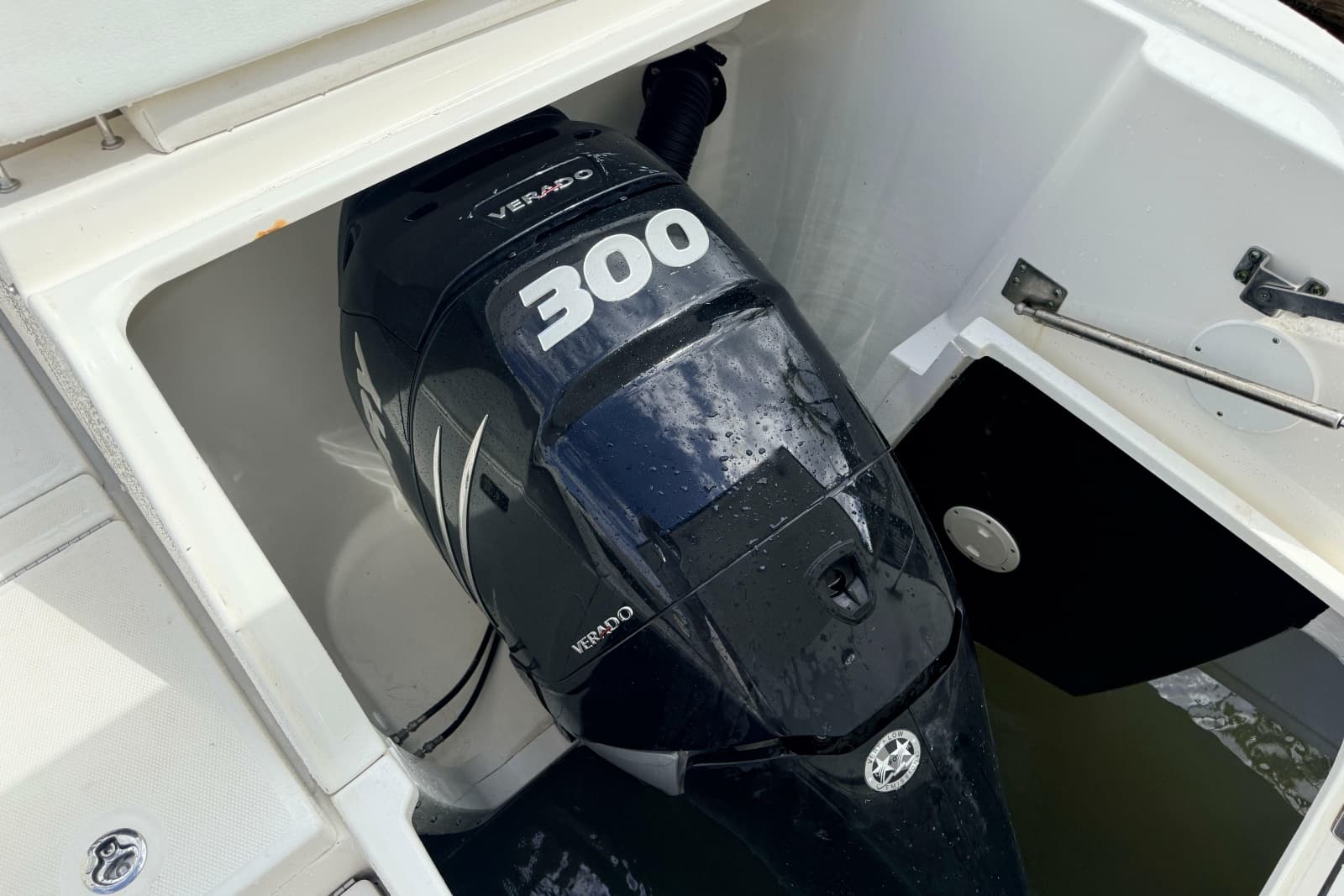 2013 Sea Ray 370 Venture - Photo 27