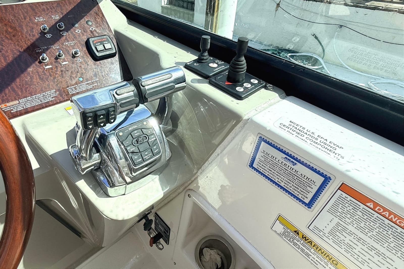 2013 Sea Ray 370 Venture - Photo 13