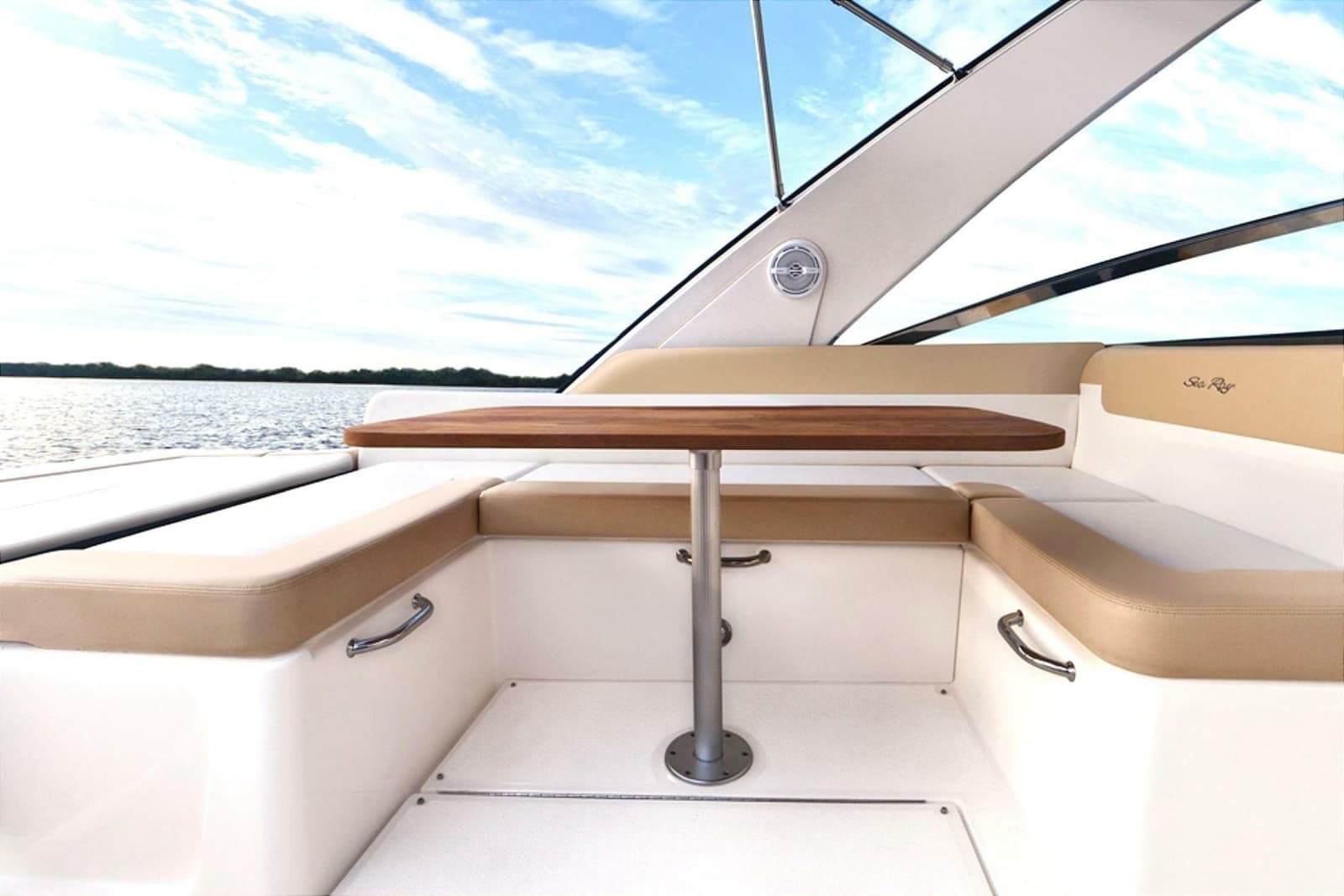 2013 Sea Ray 370 Venture - Photo 8