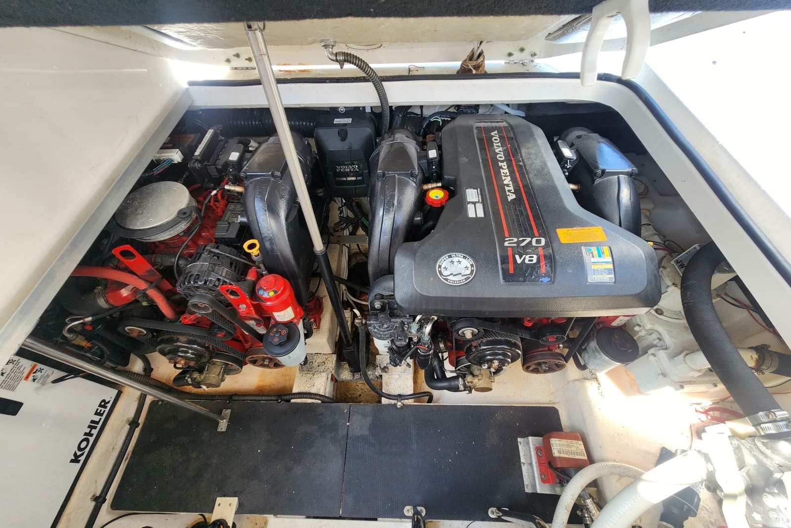 2012 Chaparral 310 Signature - Photo 6