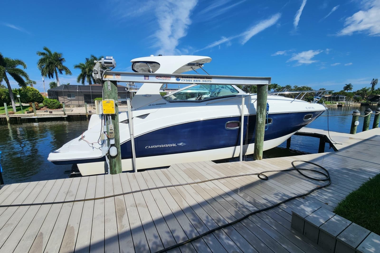 2012 Chaparral 310 Signature - Photo 1
