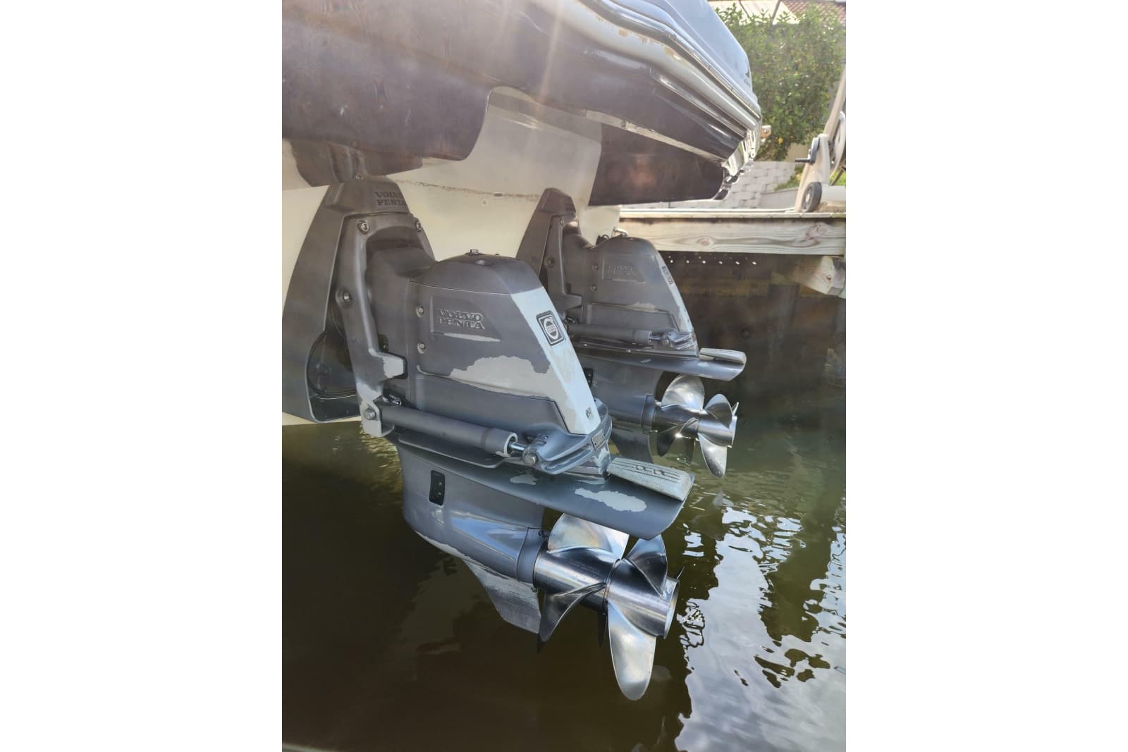 2012 Chaparral 310 Signature - Photo 4