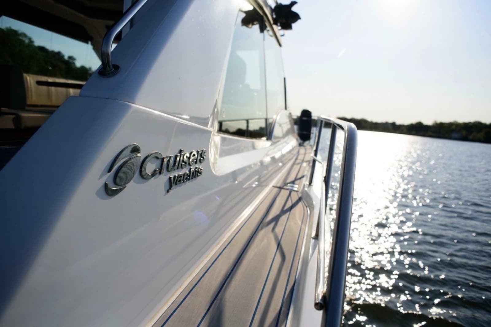 2012 Cruisers Yachts 48 Cantius - Photo 12
