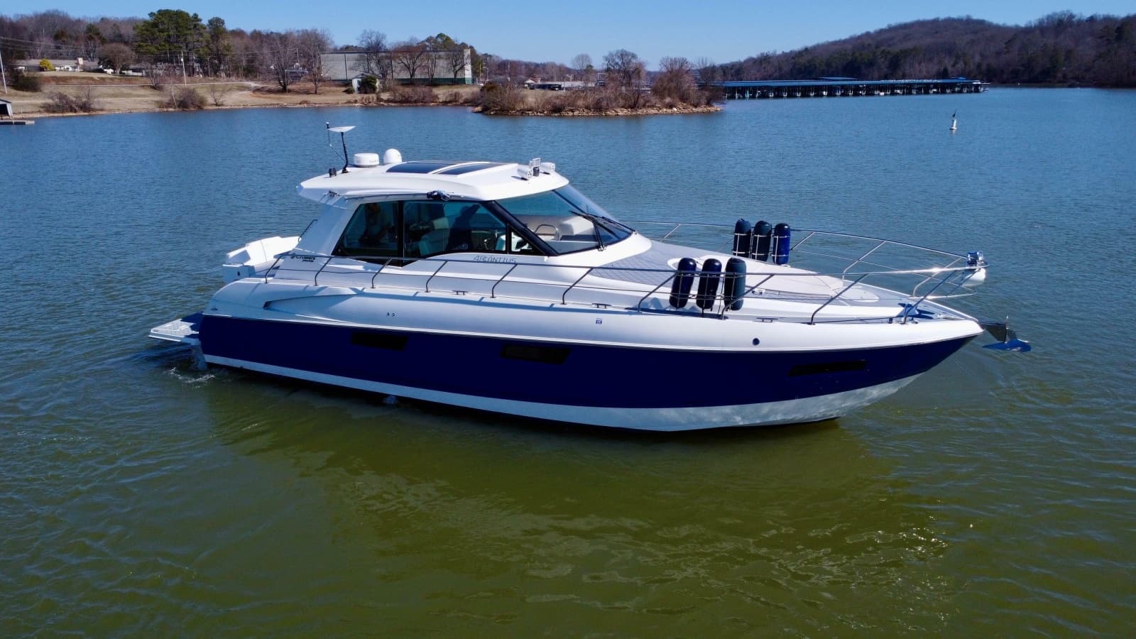 2012 Cruisers Yachts 48 Cantius - Photo 4