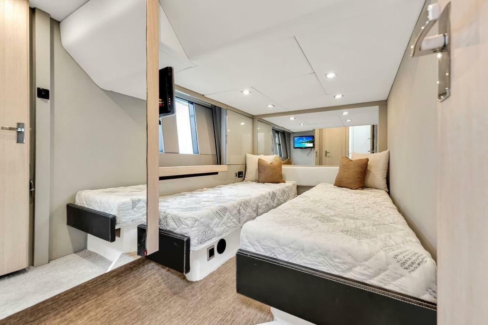 2012 Fairline Targa 58 - Photo 45