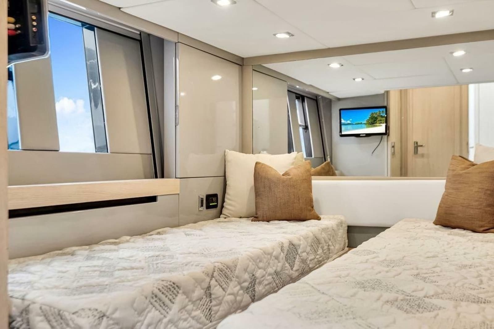 2012 Fairline Targa 58 - Photo 46