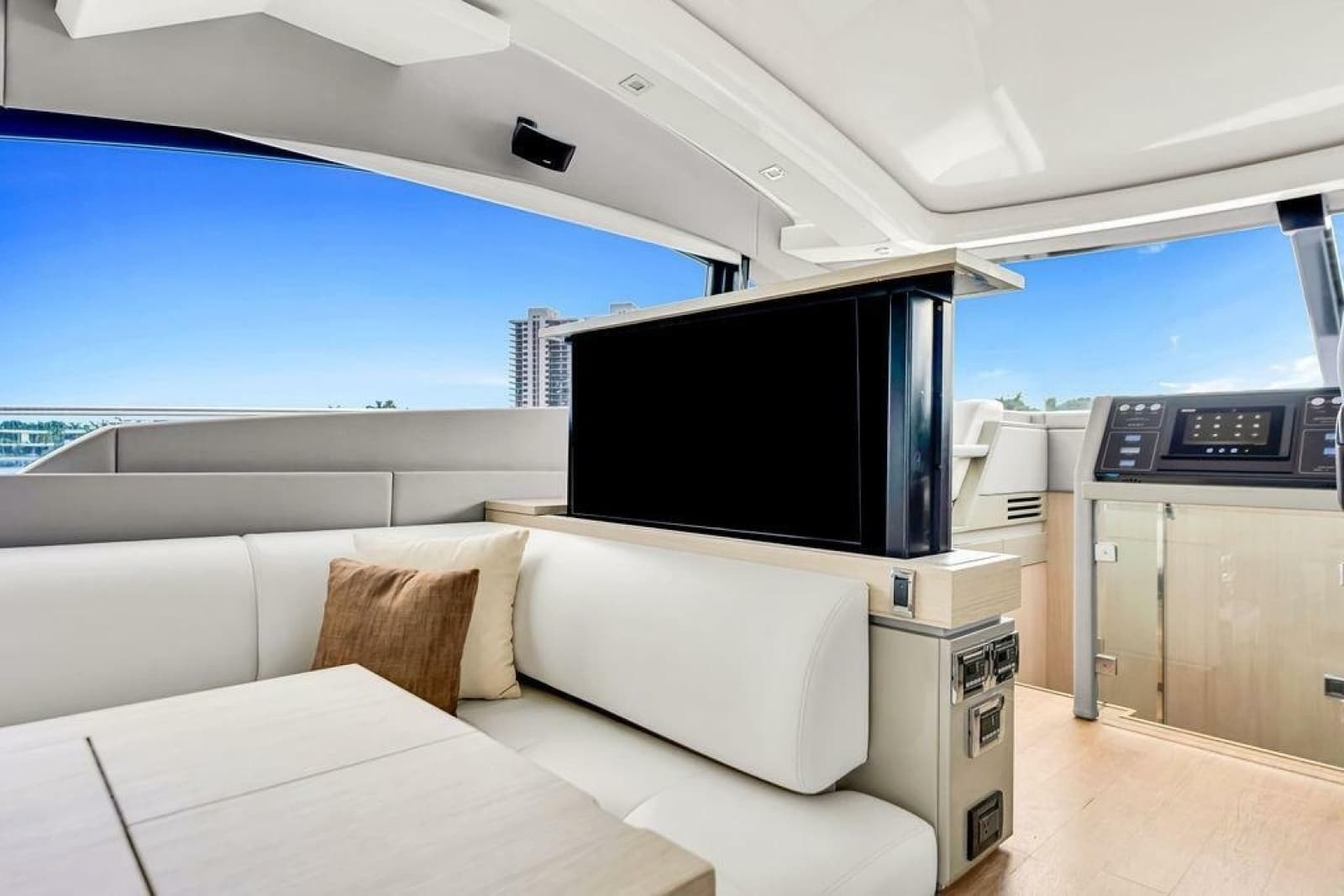 2012 Fairline Targa 58 - Photo 24
