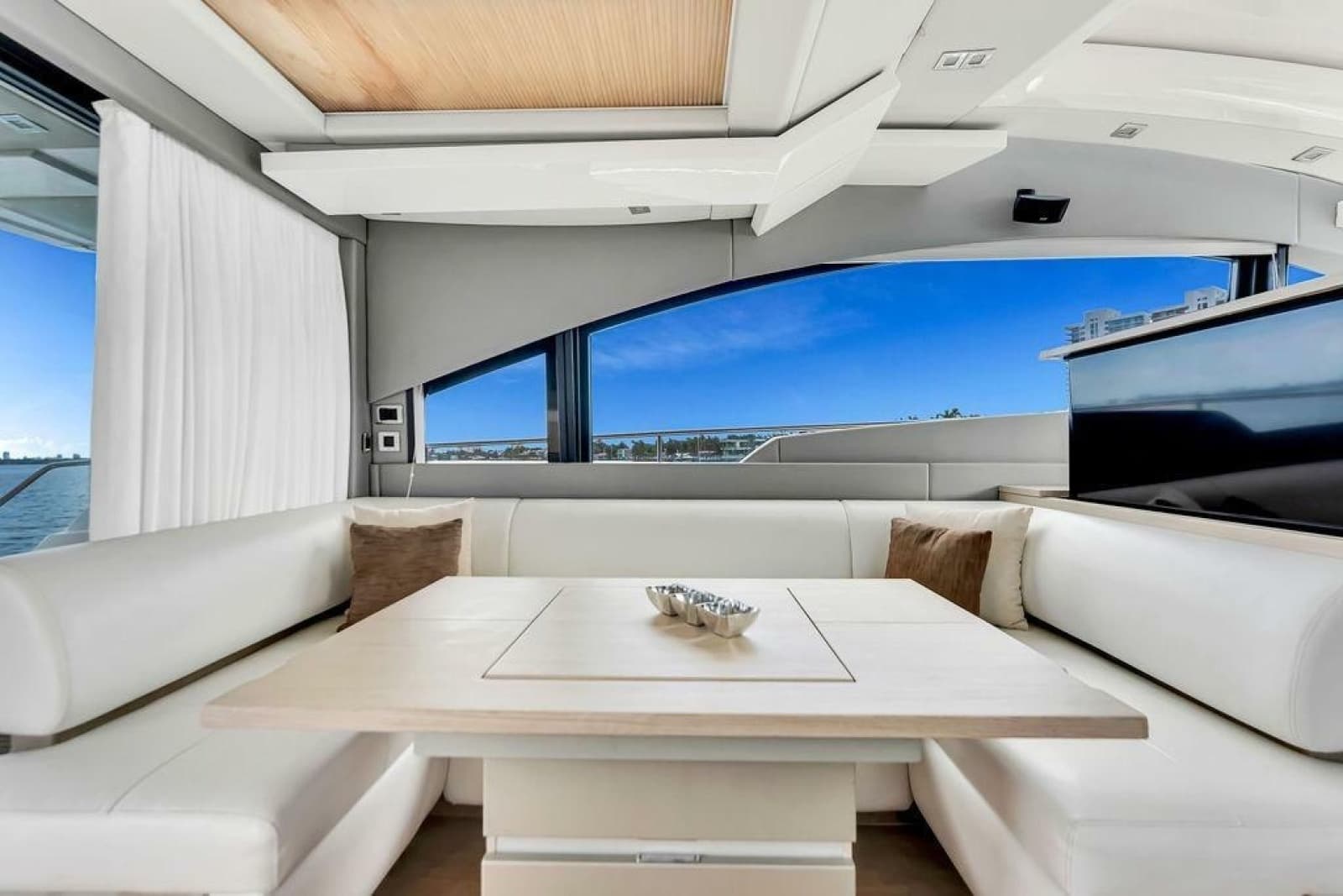 2012 Fairline Targa 58 - Photo 25