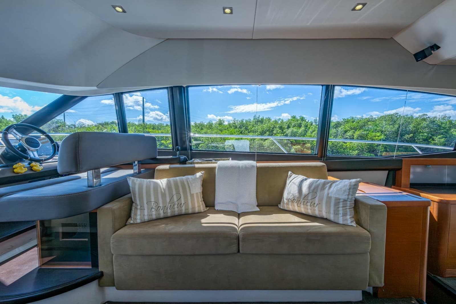 2012 Prestige 500 - Photo 54