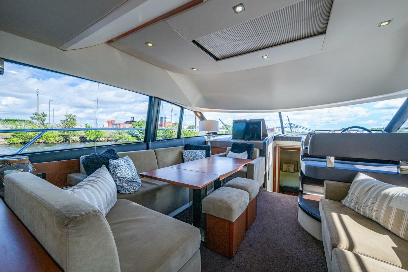 2012 Prestige 500 - Photo 49