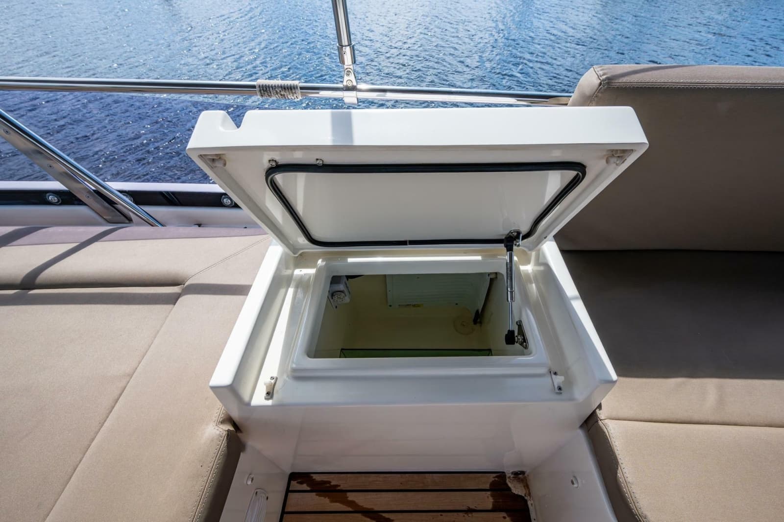 2012 Prestige 500 - Photo 31