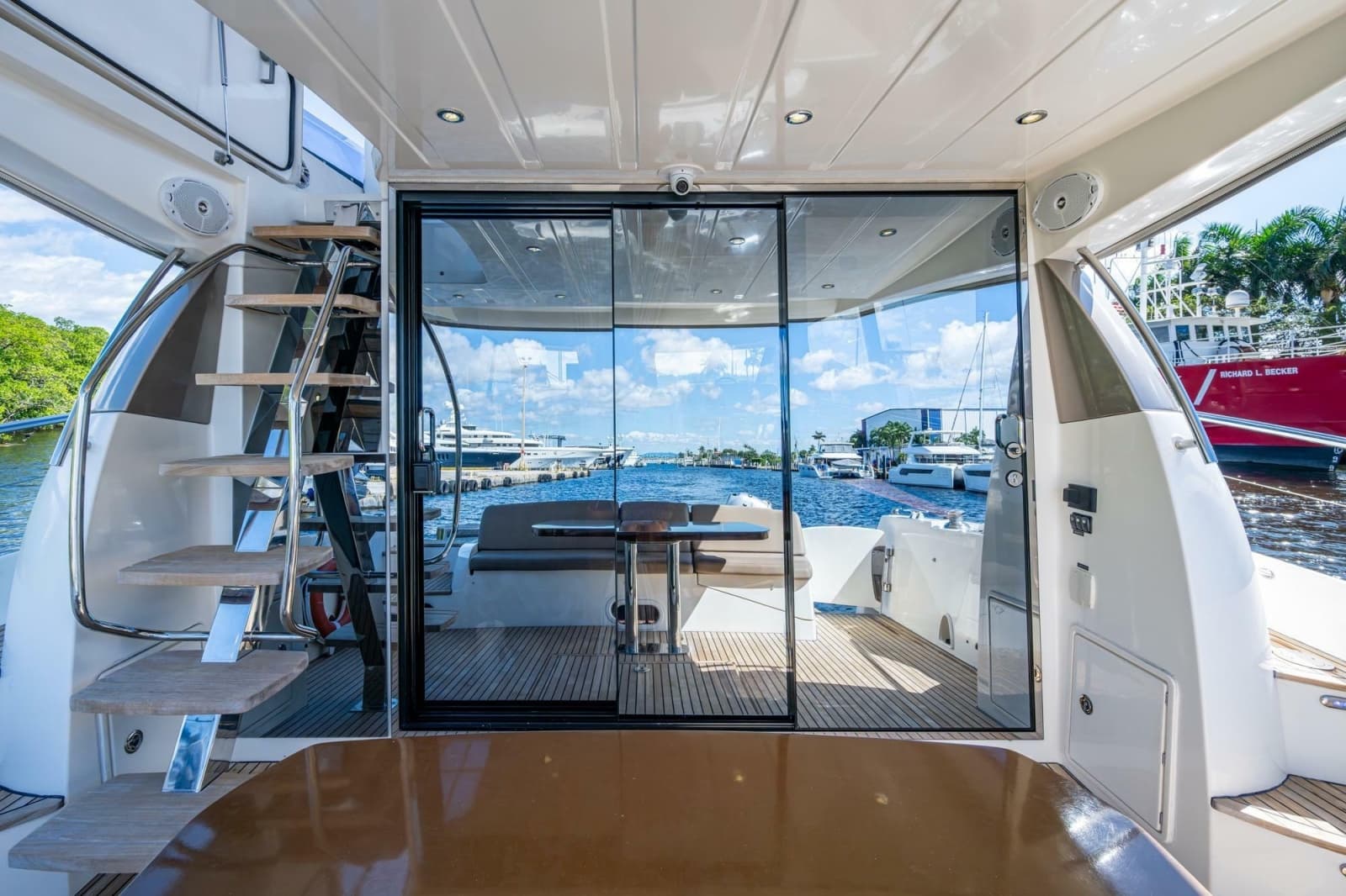 2012 Prestige 500 - Photo 59
