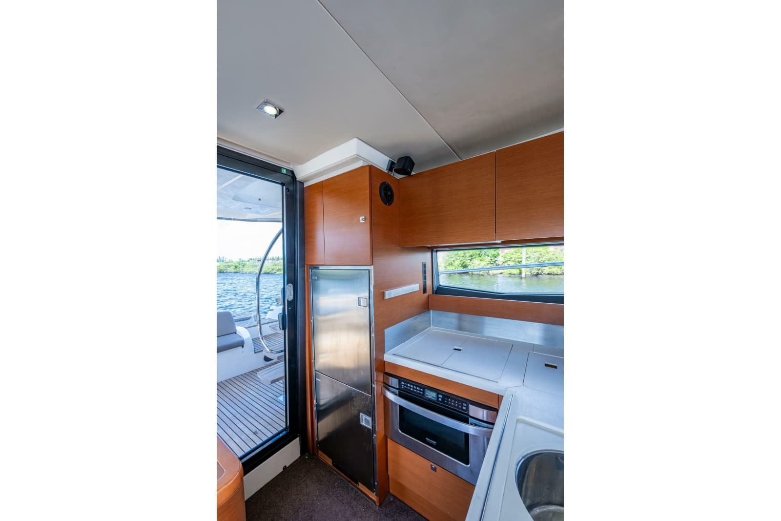 2012 Prestige 500 - Photo 43