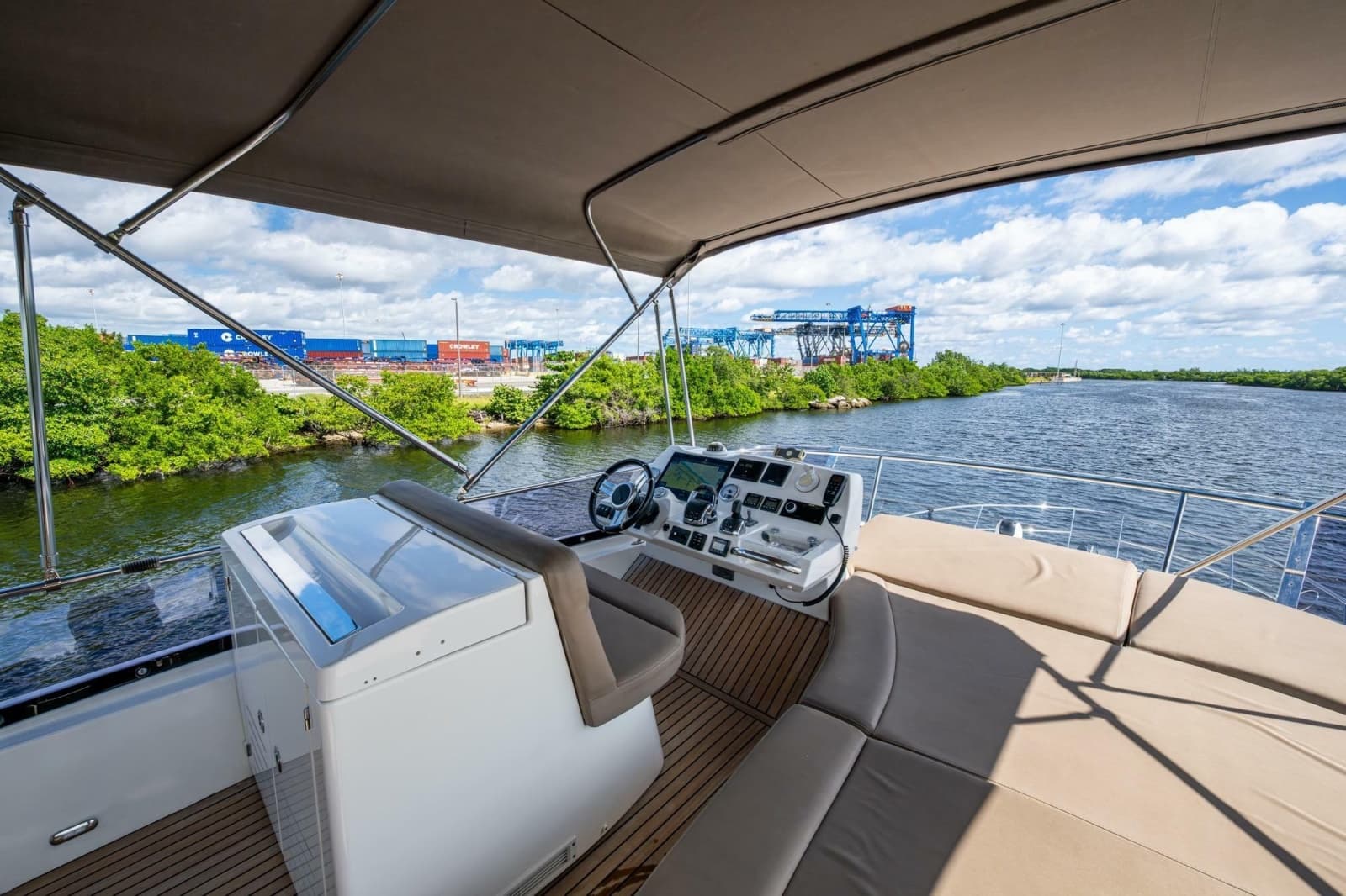 2012 Prestige 500 - Photo 40