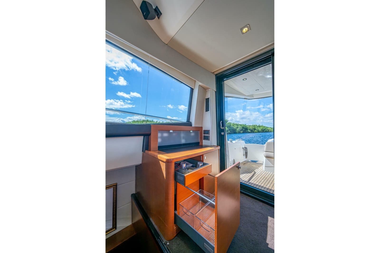 2012 Prestige 500 - Photo 41