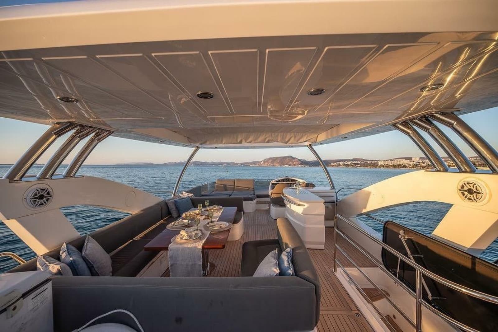 2012 Sunseeker Manhattan 73 - Photo 26