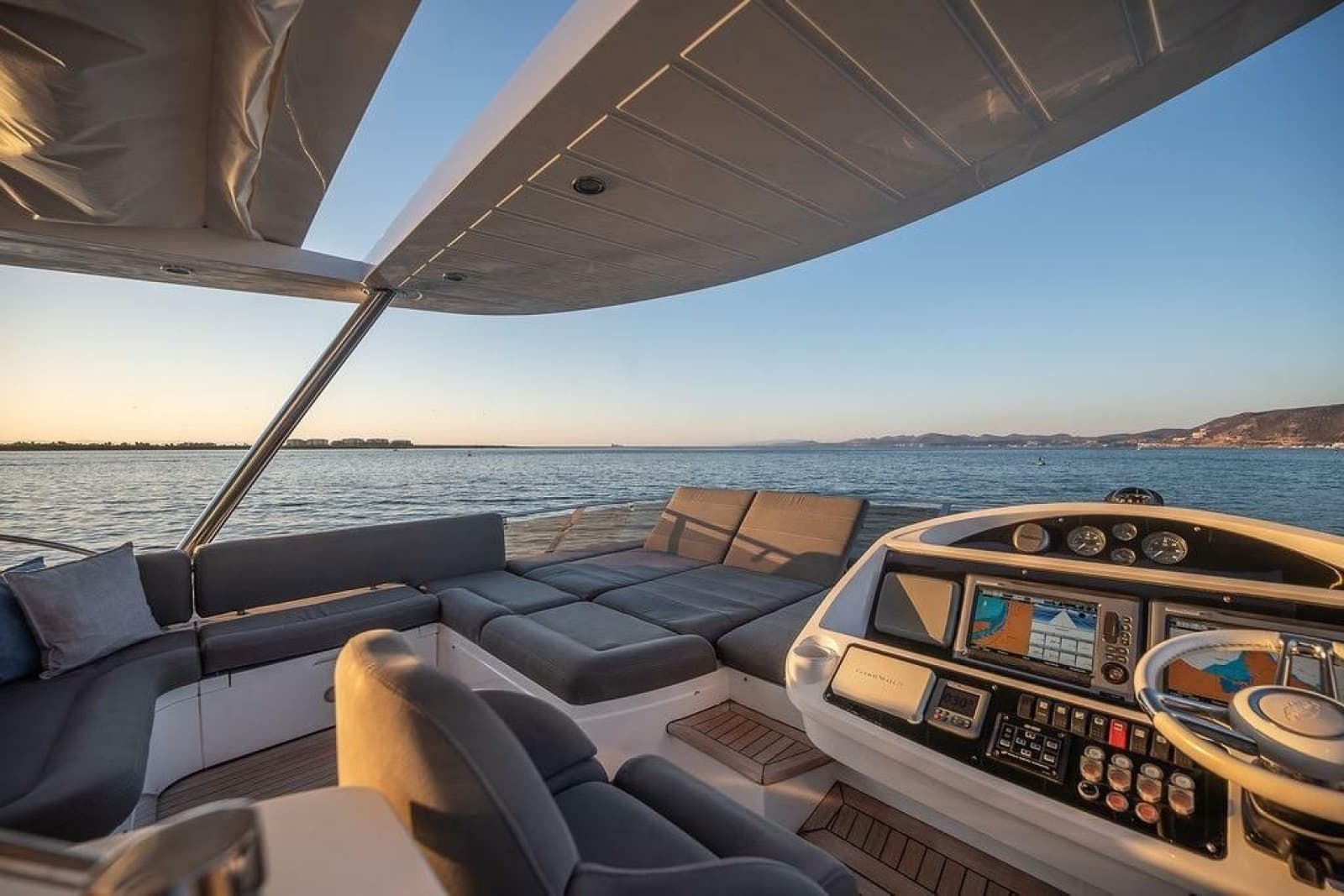 2012 Sunseeker Manhattan 73 - Photo 27