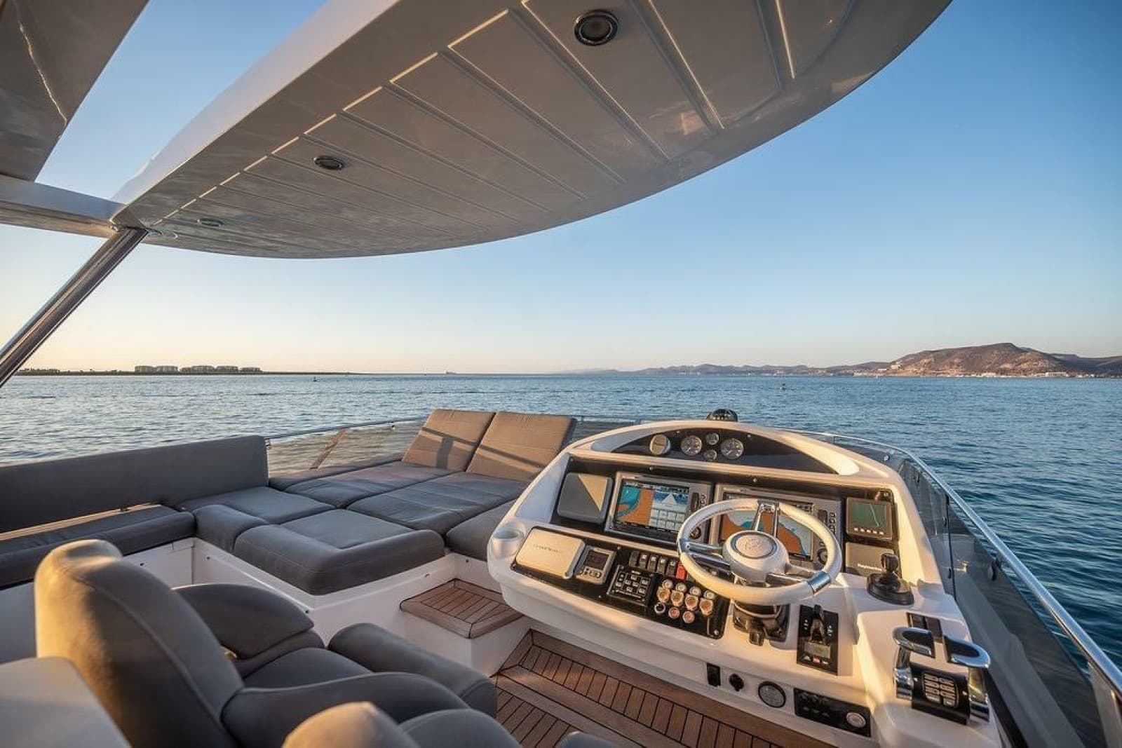 2012 Sunseeker Manhattan 73 - Photo 31