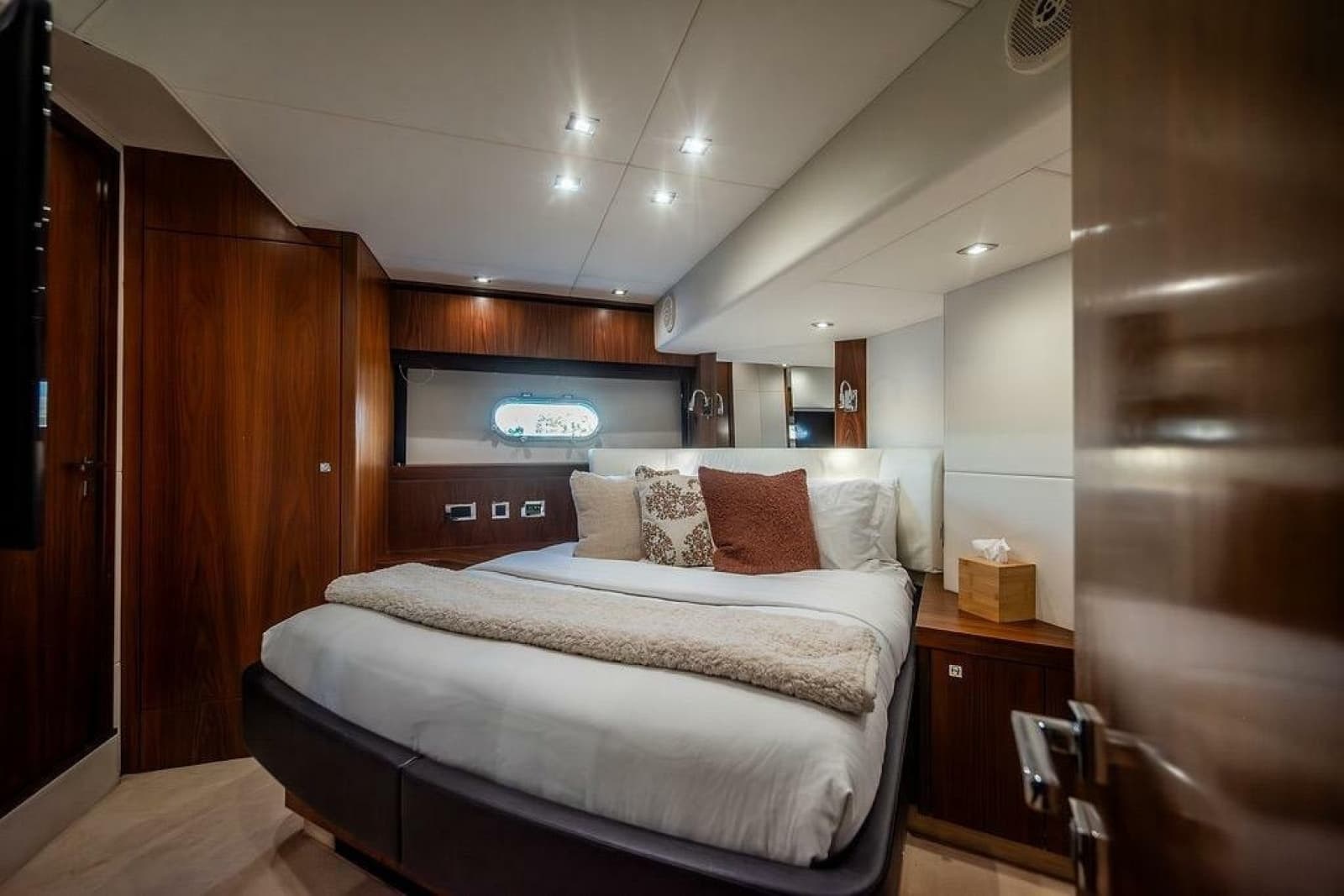 2012 Sunseeker Manhattan 73 - Photo 58