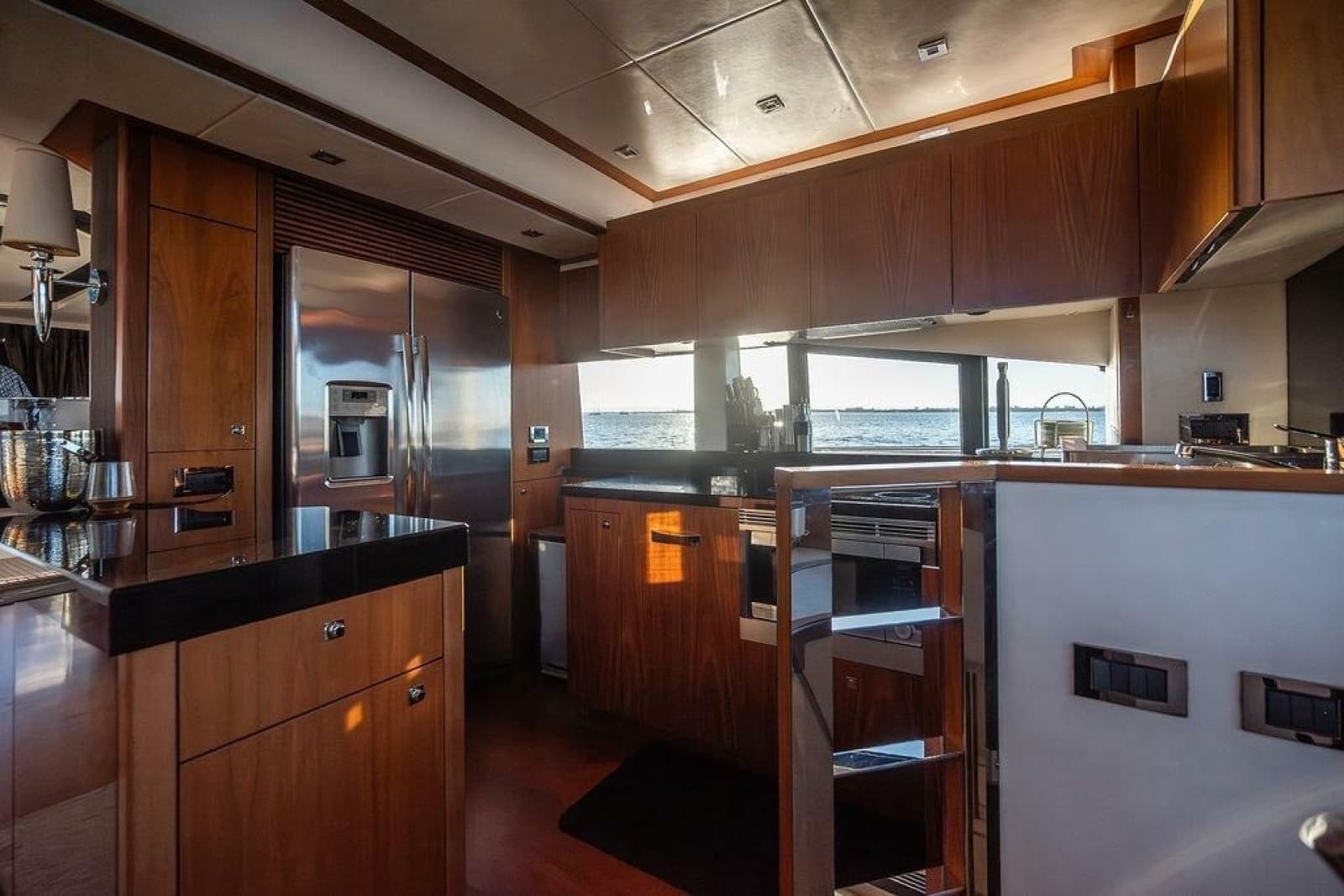 2012 Sunseeker Manhattan 73 - Photo 45