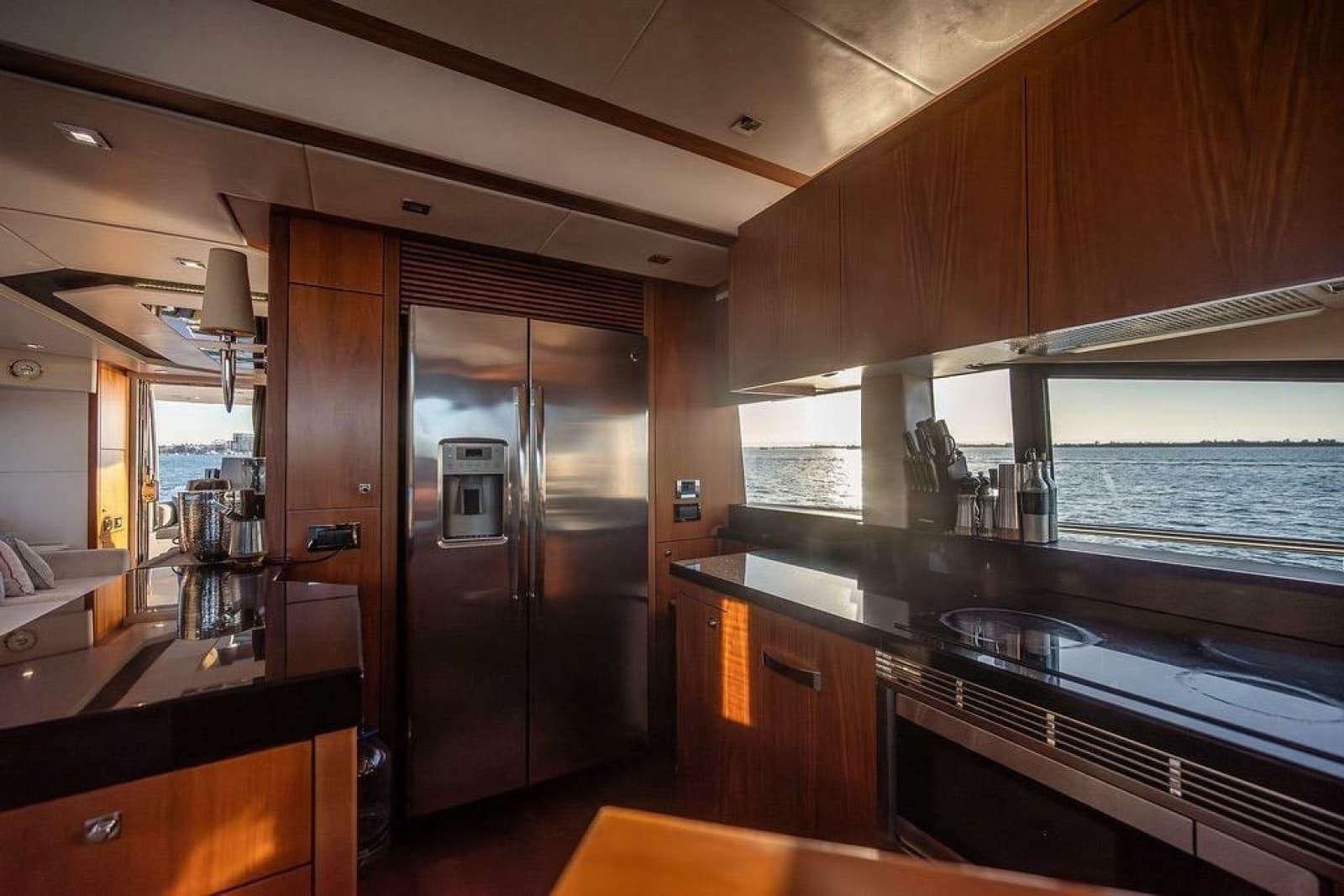 2012 Sunseeker Manhattan 73 - Photo 44