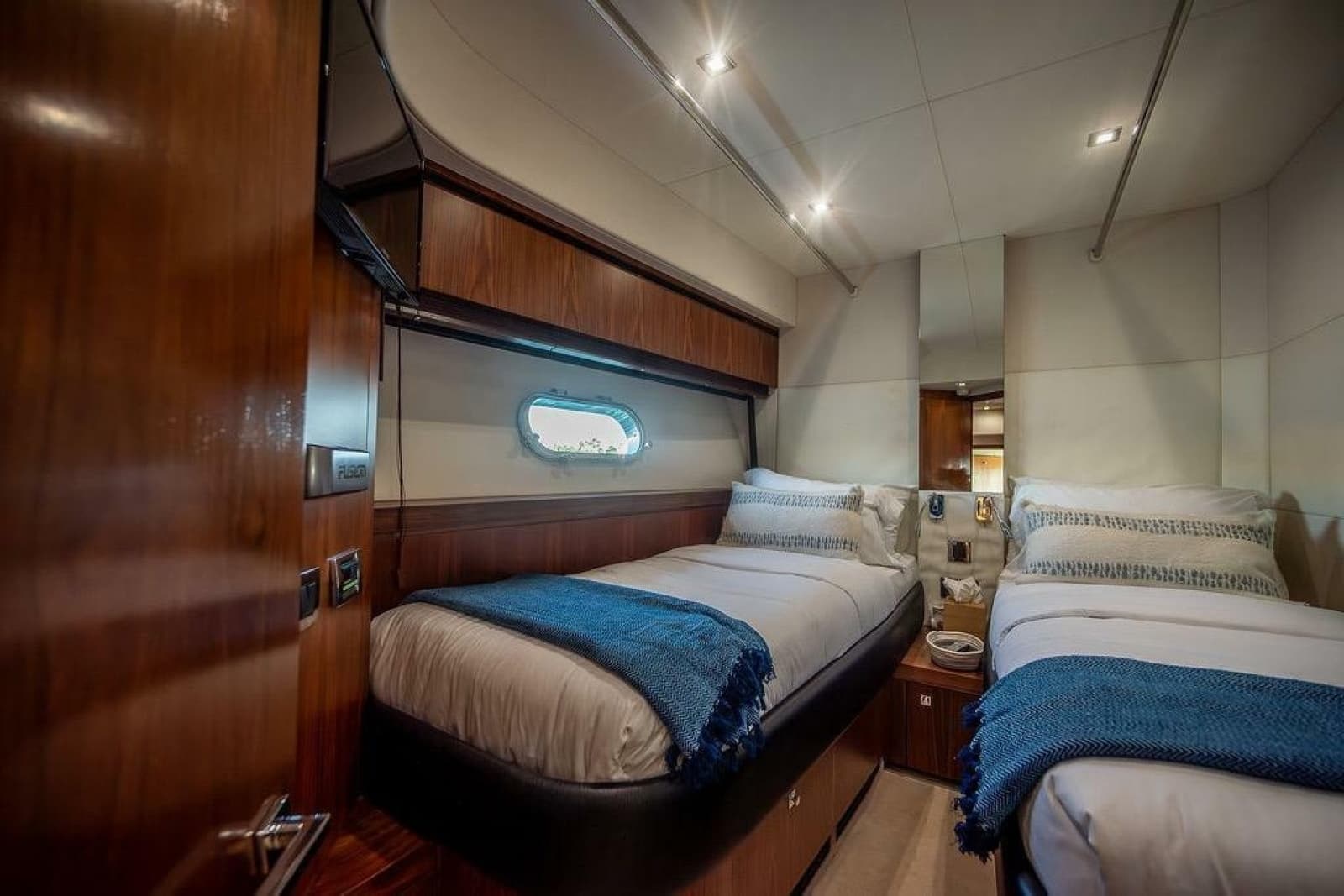 2012 Sunseeker Manhattan 73 - Photo 64