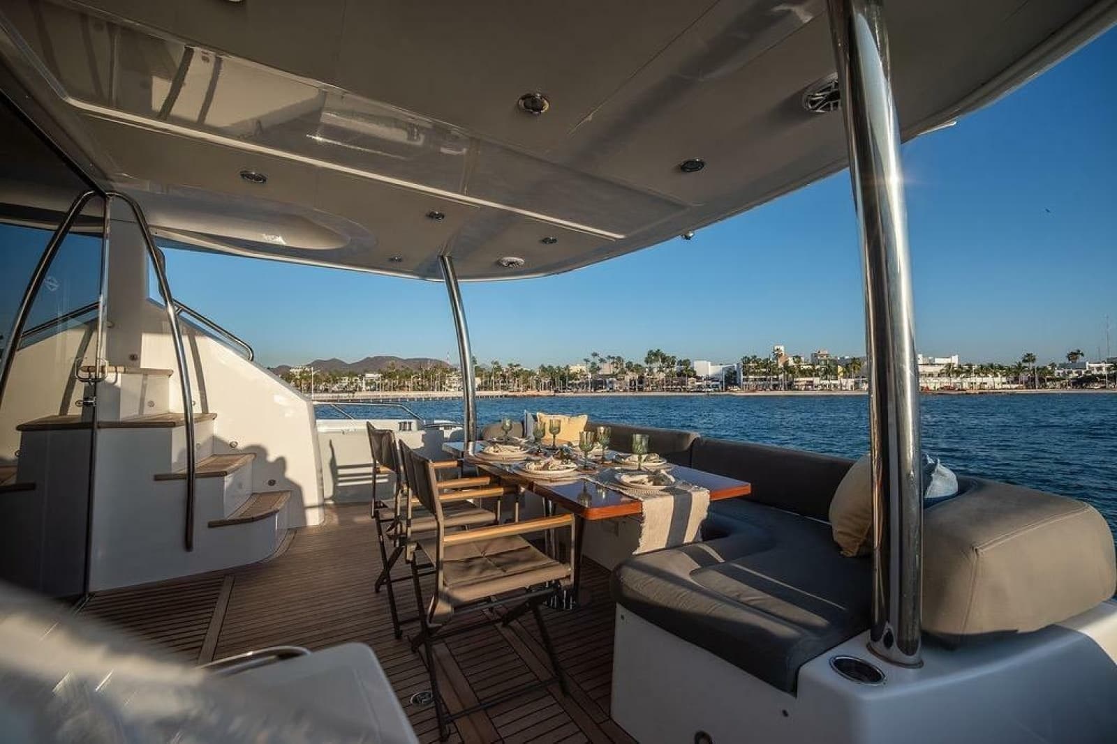 2012 Sunseeker Manhattan 73 - Photo 23
