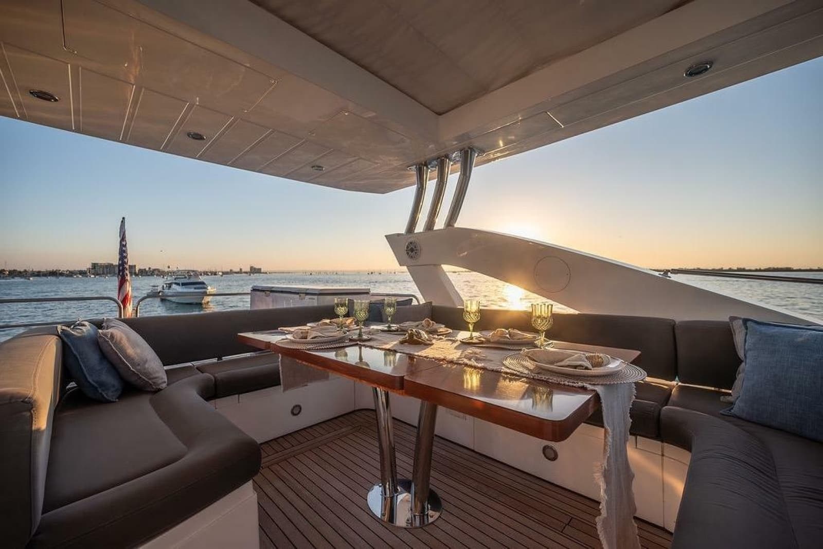 2012 Sunseeker Manhattan 73 - Photo 28