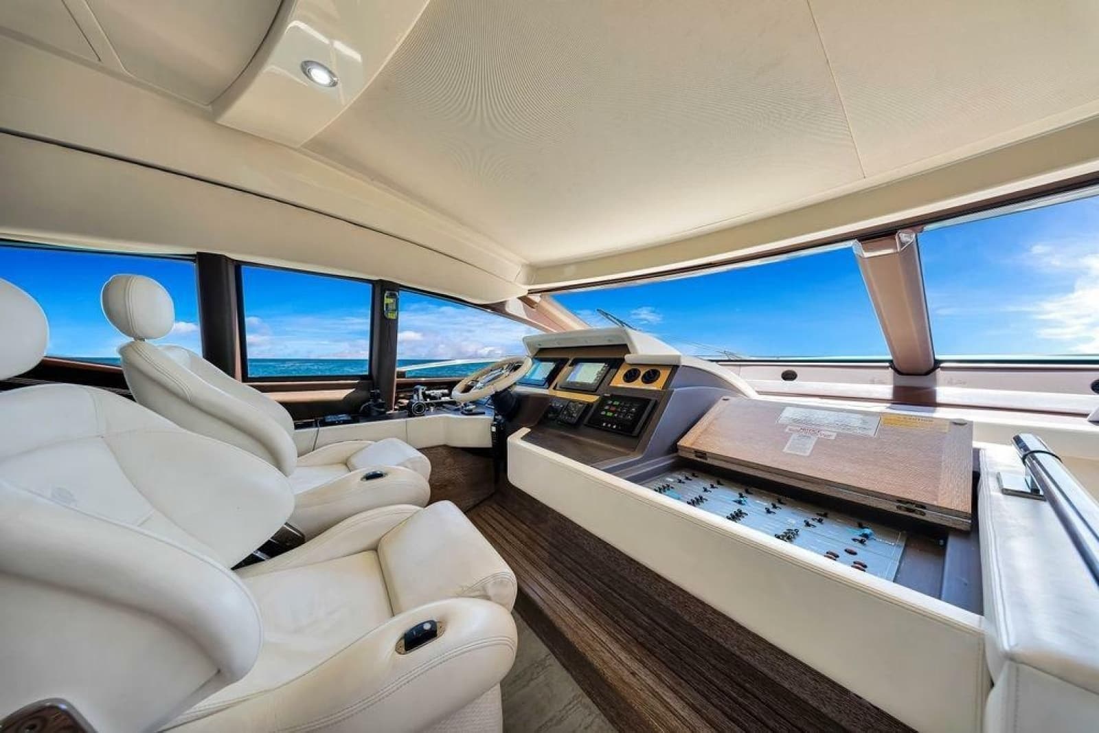 2011 Azimut 70 - Photo 78