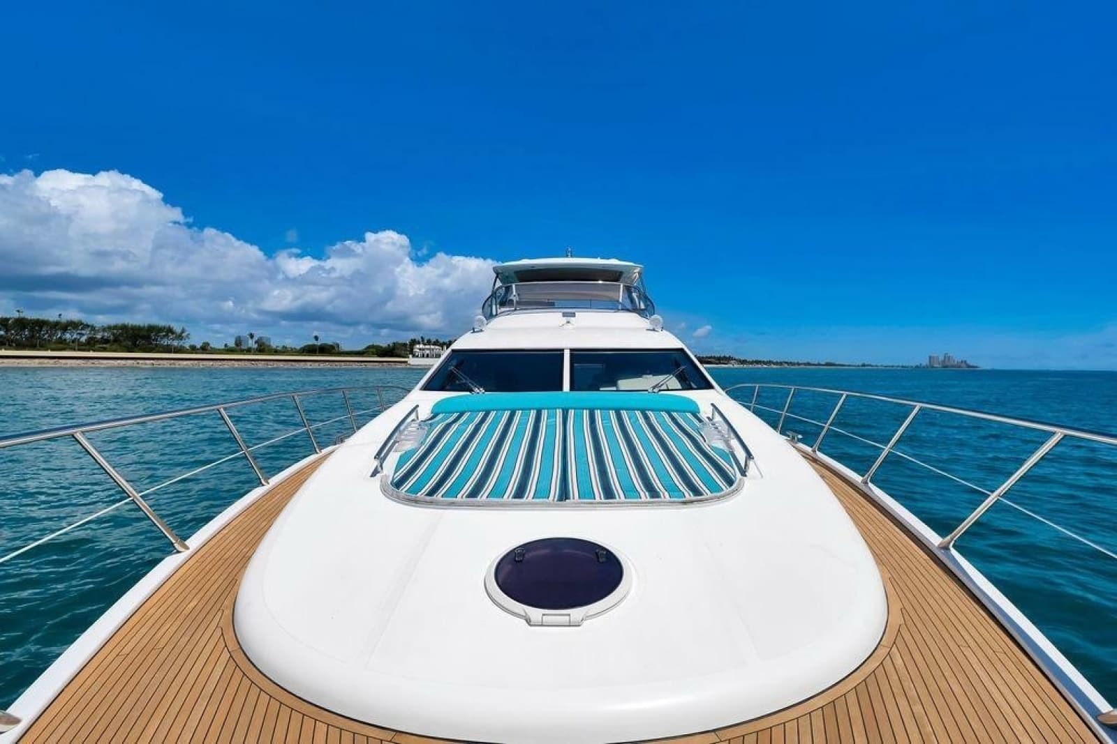 2011 Azimut 70 - Photo 70