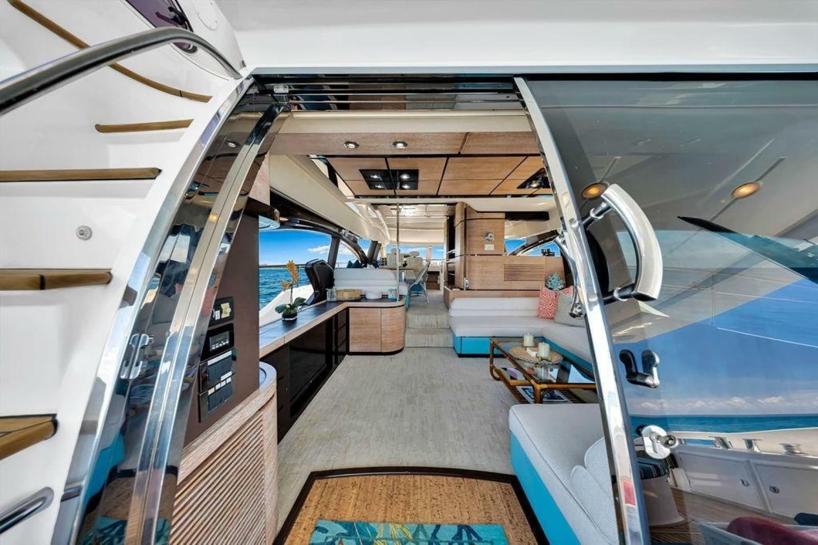 2011 Azimut 70 - Photo 82