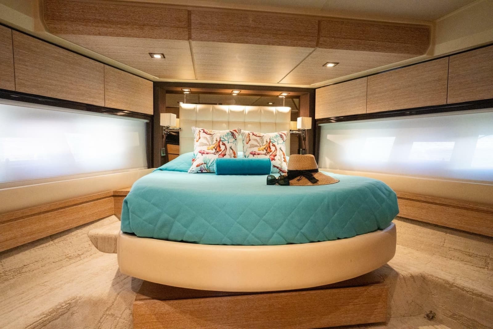 2011 Azimut 70 - Photo 14
