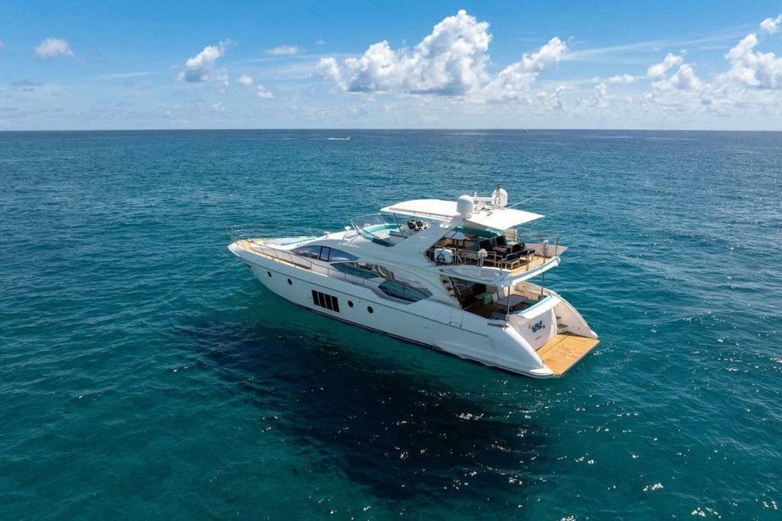 2011 Azimut 70 - Photo 107