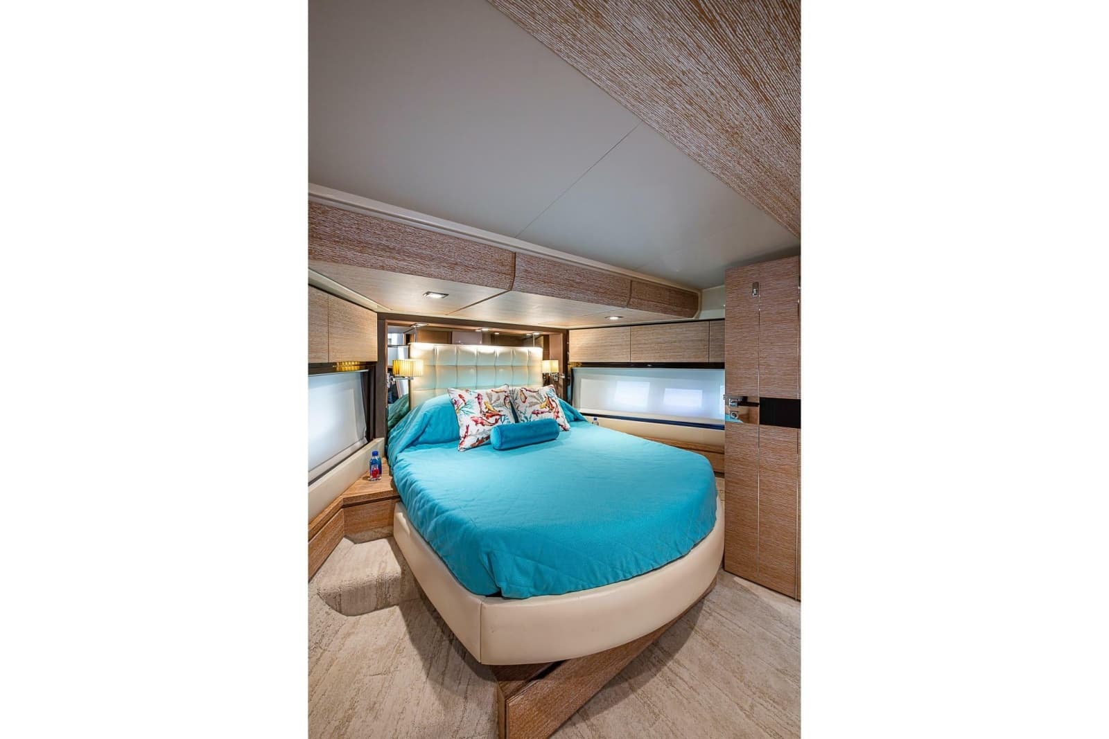 2011 Azimut 70 - Photo 23