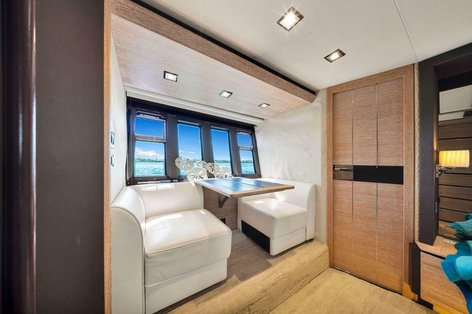 2011 Azimut 70 - Photo 41