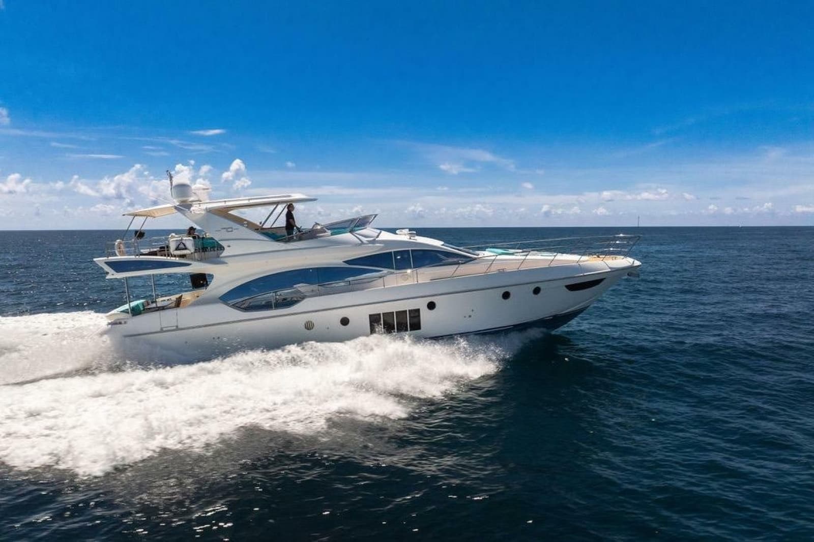 2011 Azimut 70 - Photo 1