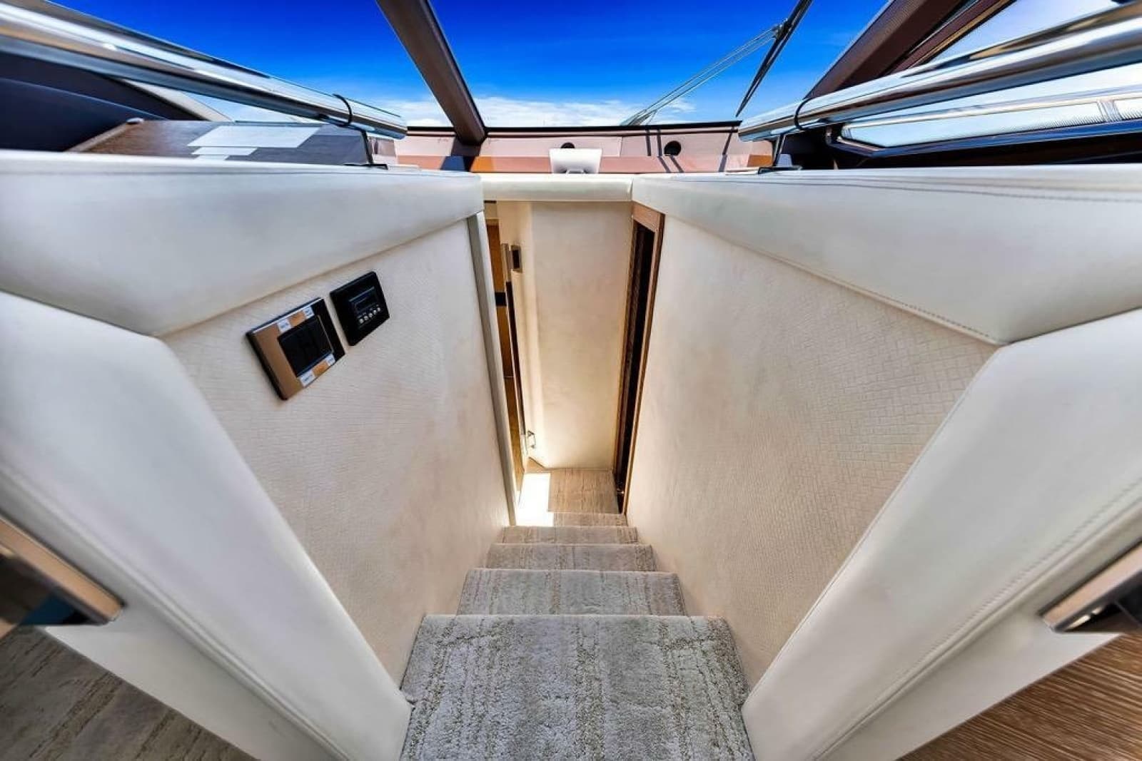 2011 Azimut 70 - Photo 92