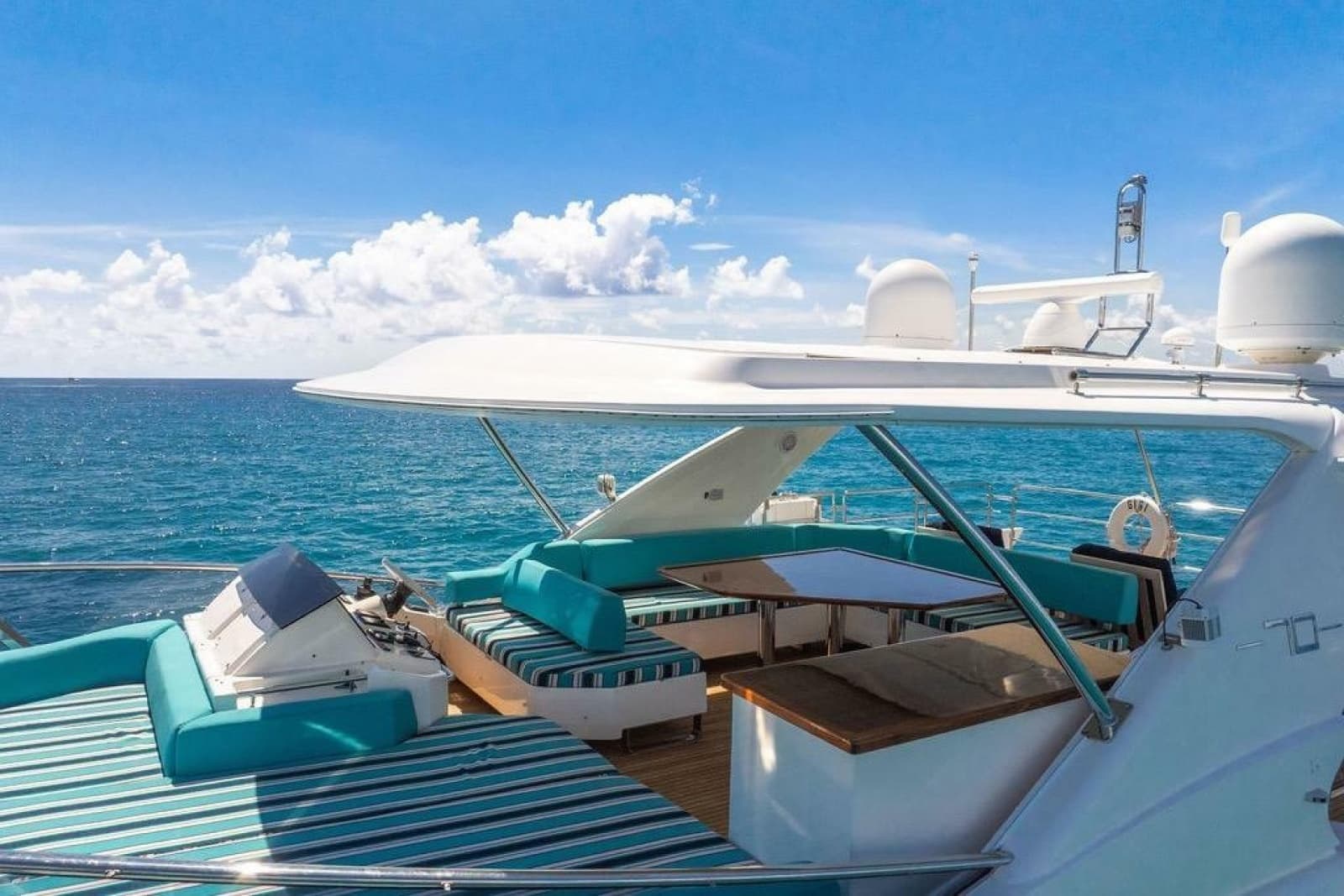 2011 Azimut 70 - Photo 118
