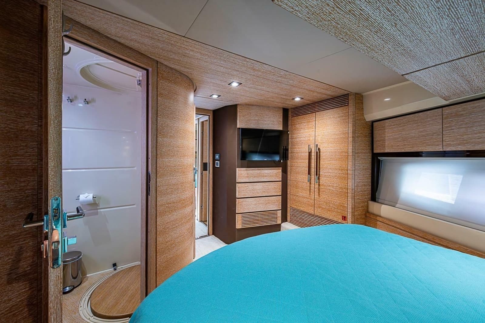 2011 Azimut 70 - Photo 25