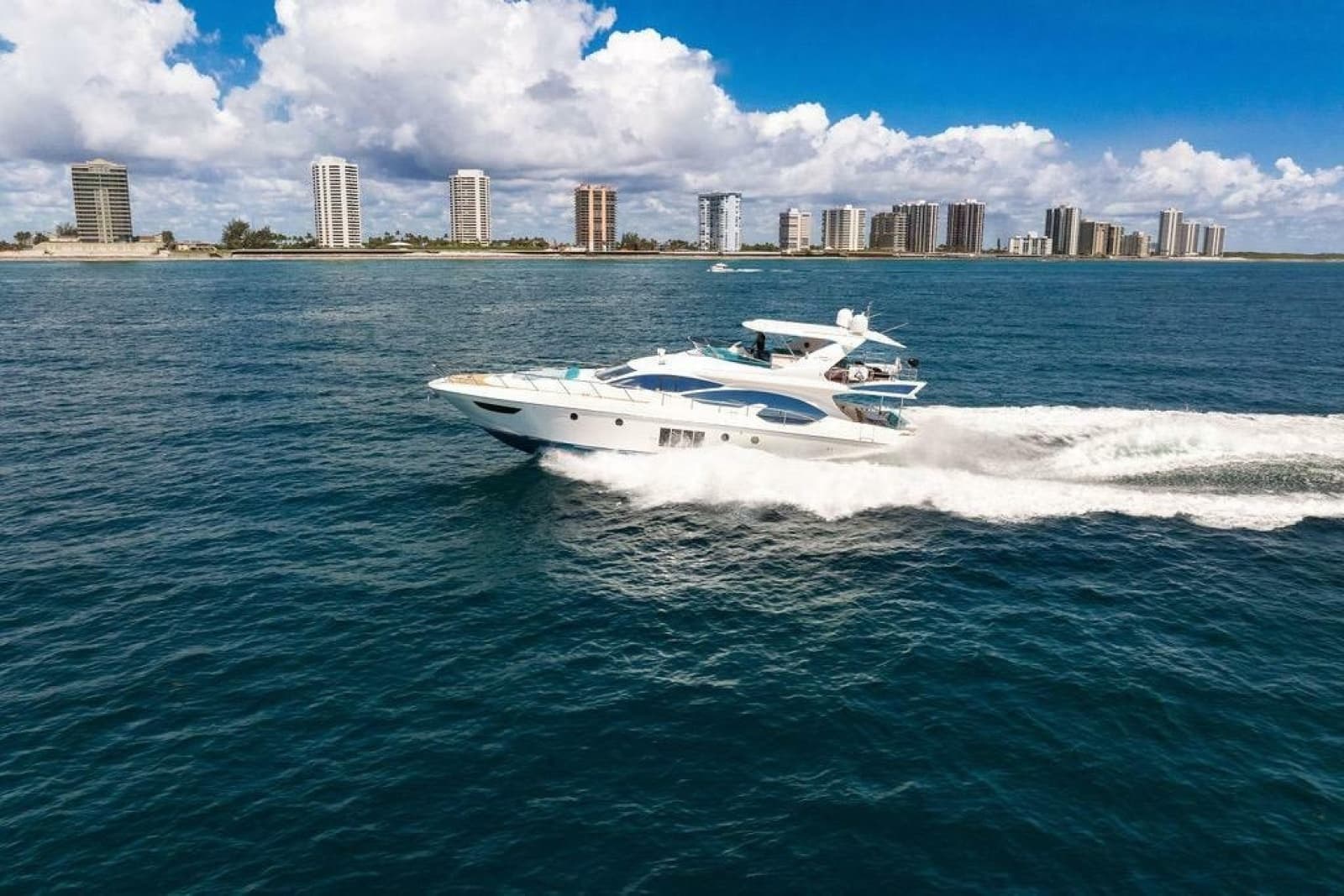 2011 Azimut 70 - Photo 128