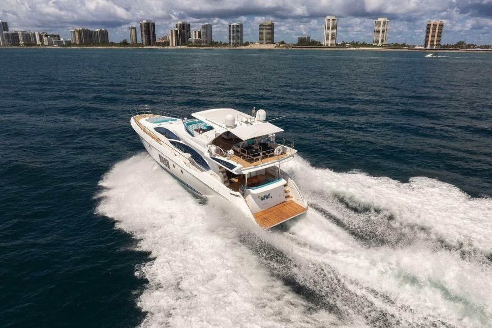 2011 Azimut 70 - Photo 126