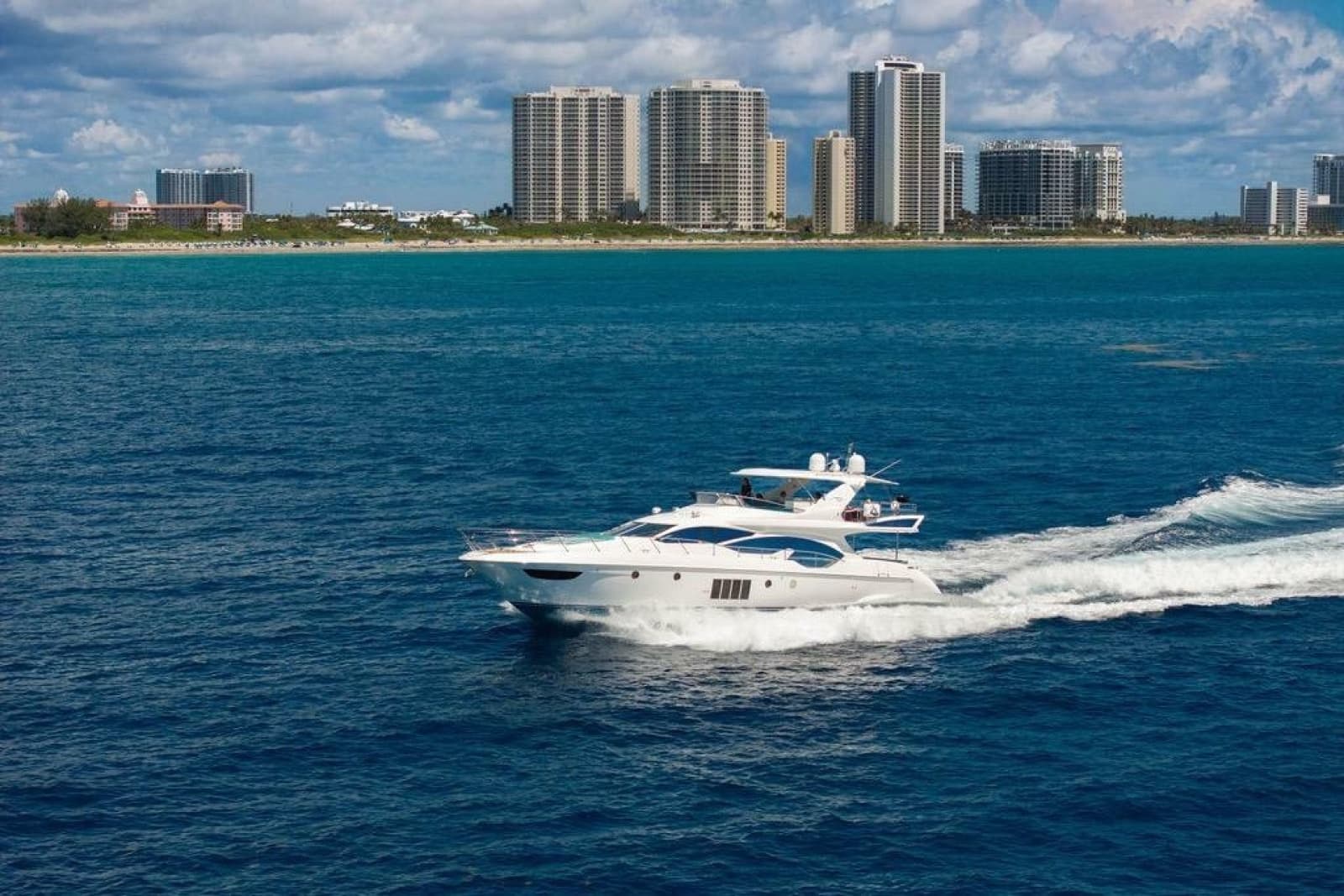 2011 Azimut 70 - Photo 136