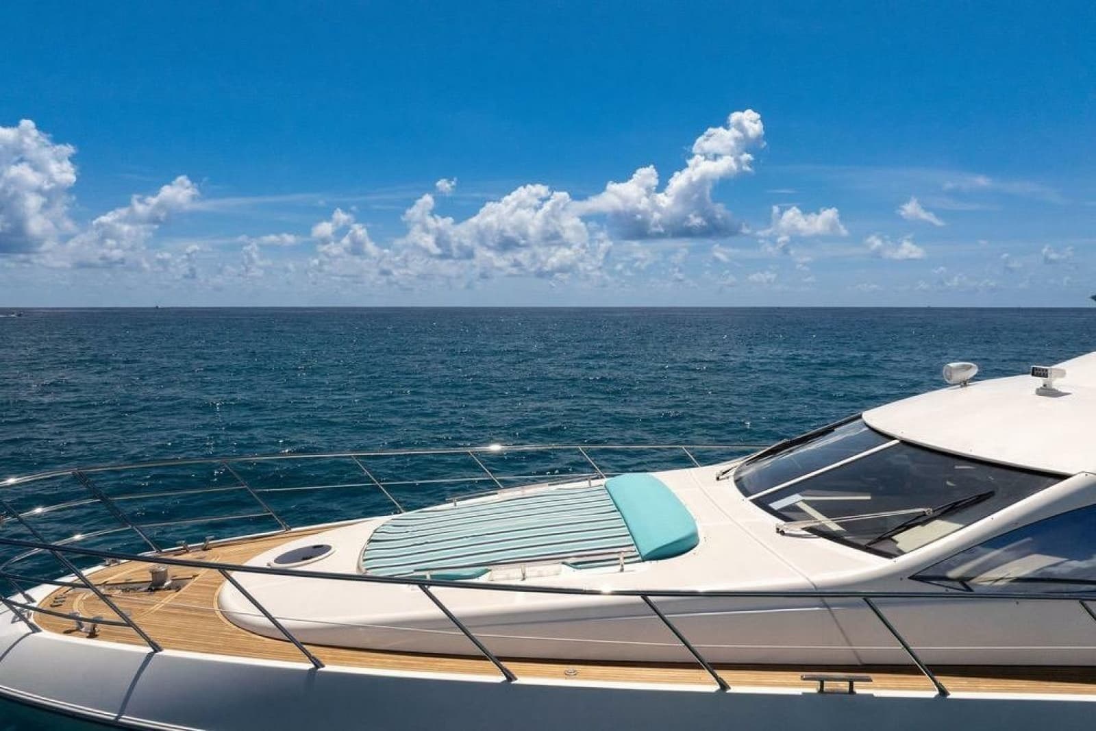 2011 Azimut 70 - Photo 108